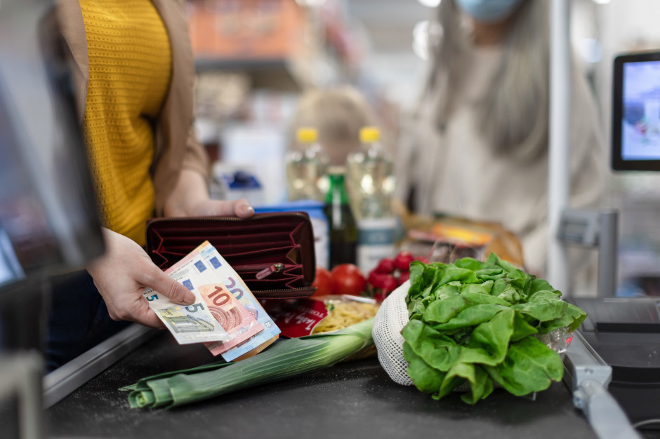 Wszystko wskazuje na to, że już w marcu inflacja zacznie wyraźnie maleć.  / fot. Shutterstock