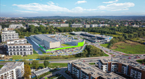 Gigantyczny retail park w Krakowie otwiera podwoje