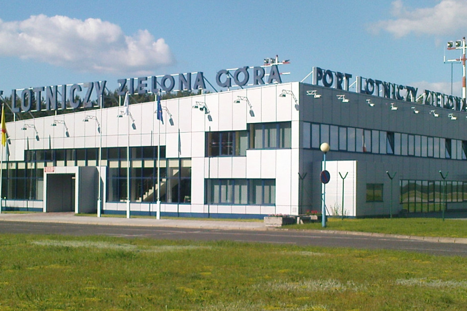 Port lotniczy Zielona Góra – Babimost. Fot. Wikipedia