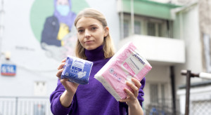 Stop z ubóstwem menstruacyjnym. Akcja firm kosmetycznych, sieci handlowych oraz Kulczyk Foundation