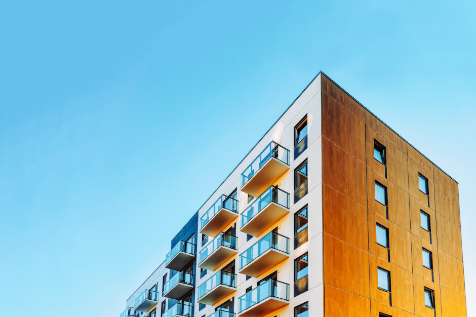 W 2022 roku nastąpiło załamanie sprzedaży nowych mieszkań, spadła też liczba inwestycji. fot. Shutterstock