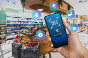 E-metki, holograficzne kasy, wirtualne przymierzalnie. Handel przechodzi tech-rewolucję
