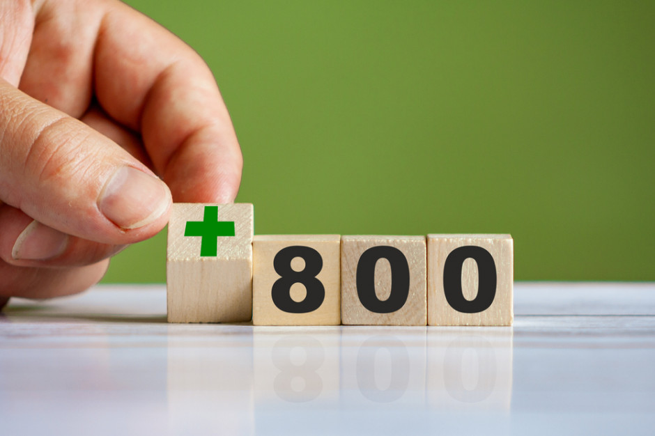 Jarosław Kaczyński: od przyszłego roku świadczenie wychowawcze "500 Plus" zostanie podniesione do 800 zł. fot. Shutterstock