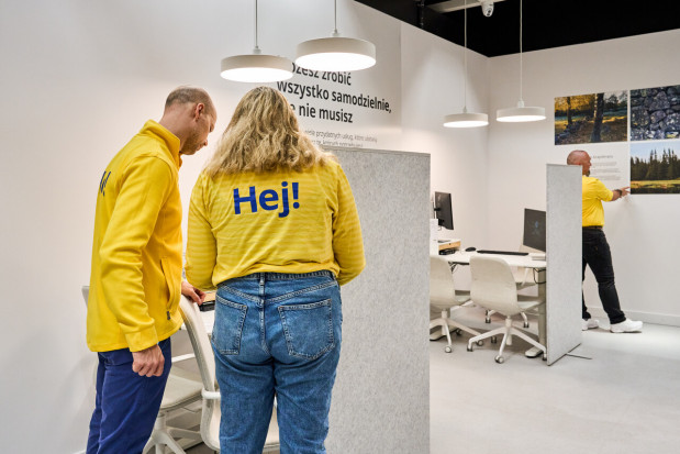 Pracownicy IKEA zawsze służą radą. Fot. Mat. pras.