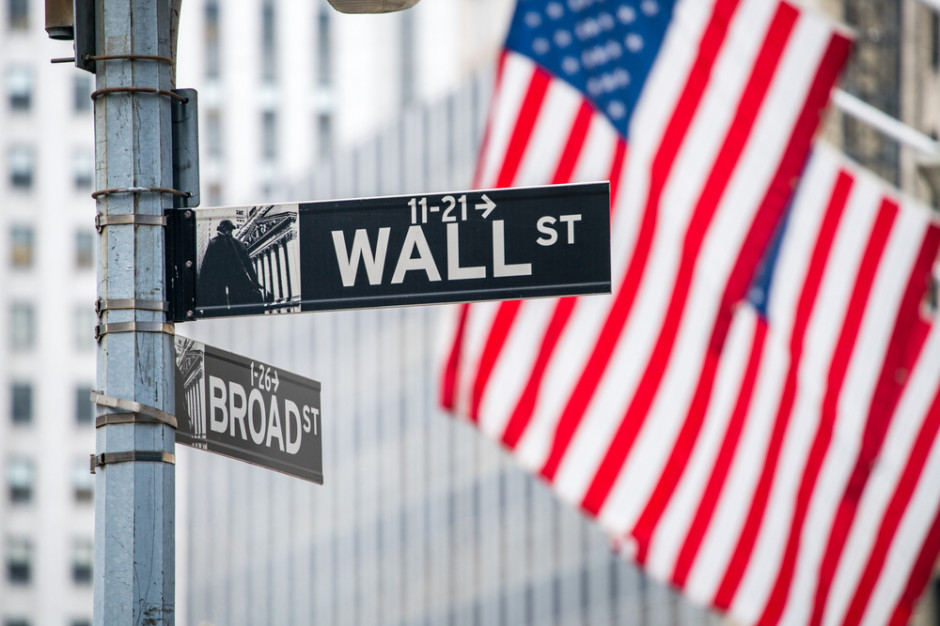 W lipcu indeks S&P 500 zyskał 3,1 proc., co daje mu piąty zwyżkowy miesiąc z rzędu. Fot. Shutterstock