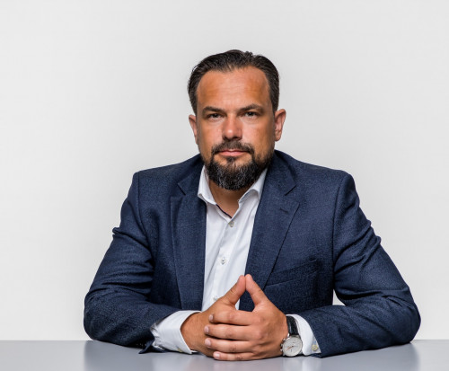 Grzegorz Mroczek - CREAM Property Advisors.jpg