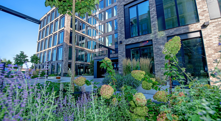 White Star Real Estate publikuje pierwszy raport niefinansowy