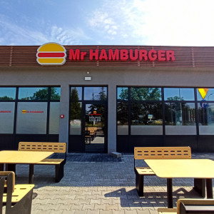 Sąd oddalił wniosek o upadłości polskiej sieci Mr Hamburger