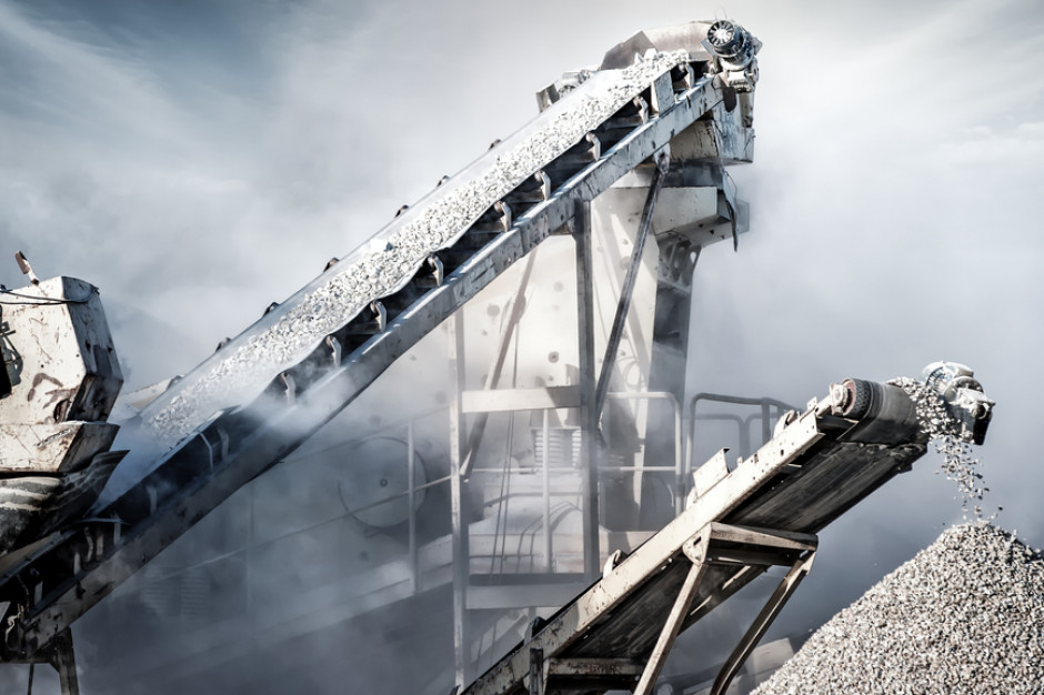 Według danych GUS branża cementowa wyprodukowała w Polsce w 2023 r. 16,61 mln ton cementu, co oznaczało spadek o 11,9 proc. rok do roku.  Fot. Shutterstock