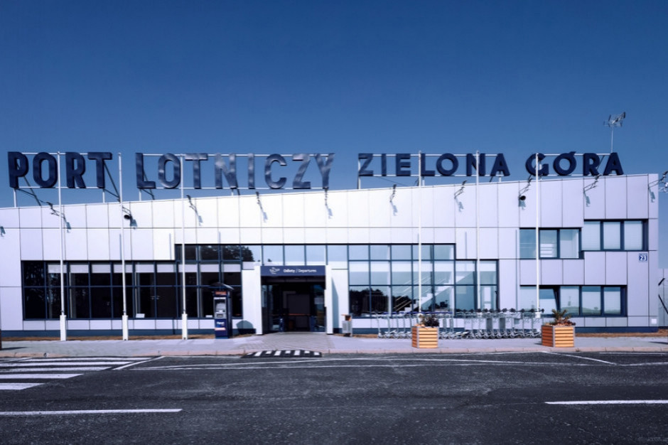 Lotnisko Zielona Góra-Babimost. Fot. Shutterstock/canon_photographer