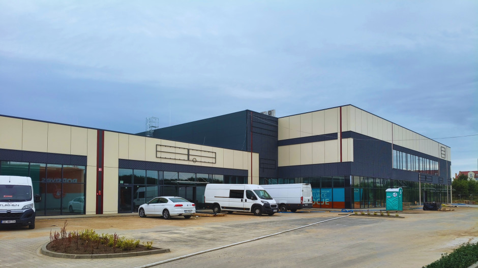 Park handlowy w Mierzynie koło Szczecina na finiszu budowy. Fot. Materiały prasowe / RWS Investment Group