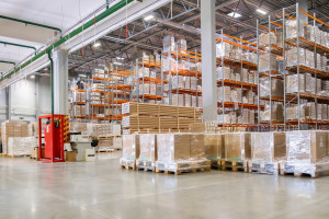 Duży popyt, stare magazyny i automatyzacja. Logistyka stawia sobie nowe pytania